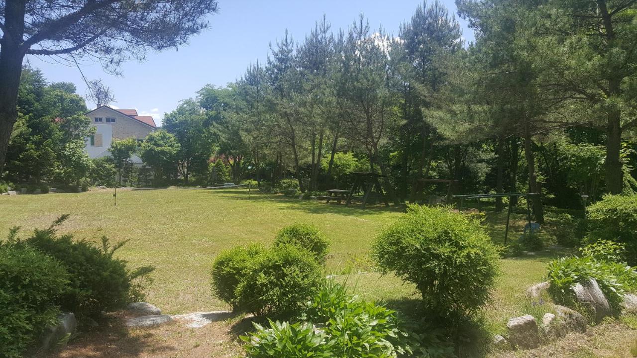 Shinevalley Pension&Hotel Pyeongchang Bagian luar foto