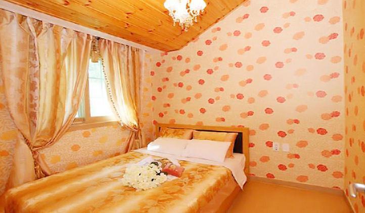 Shinevalley Pension&Hotel Pyeongchang Bagian luar foto